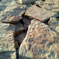 Камень Дракон серо-зелёный природный песчаник натуральный   