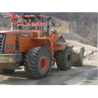      Doosan DL400  2008    