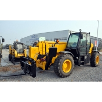    XCMG XT670-140 