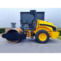   JCB Vibromax VM75D 